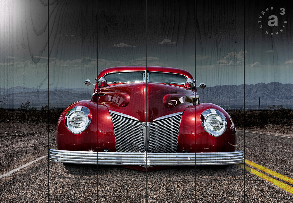 ретро старинный автомобиль вишневого цвета на дороге хромированные детали фронтальный вид