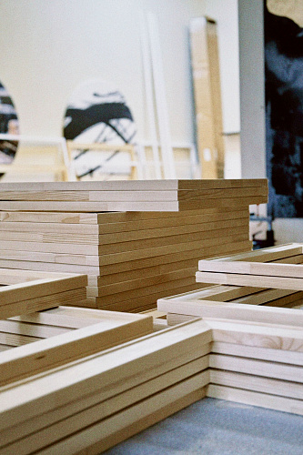 Изготовление деревянных подрамников.